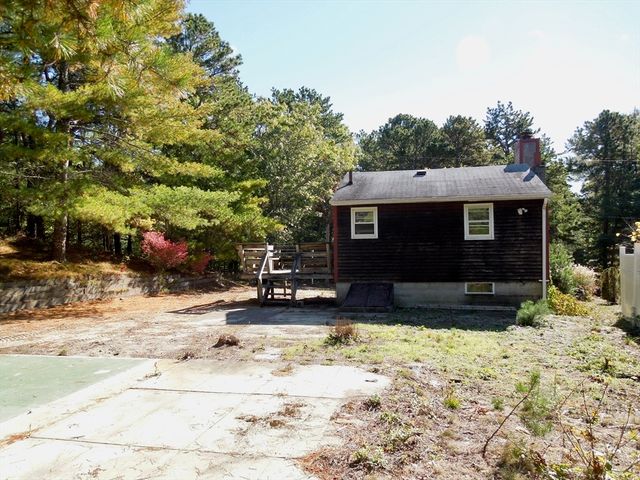 12 Squirrel Road, Plymouth, MA 02360