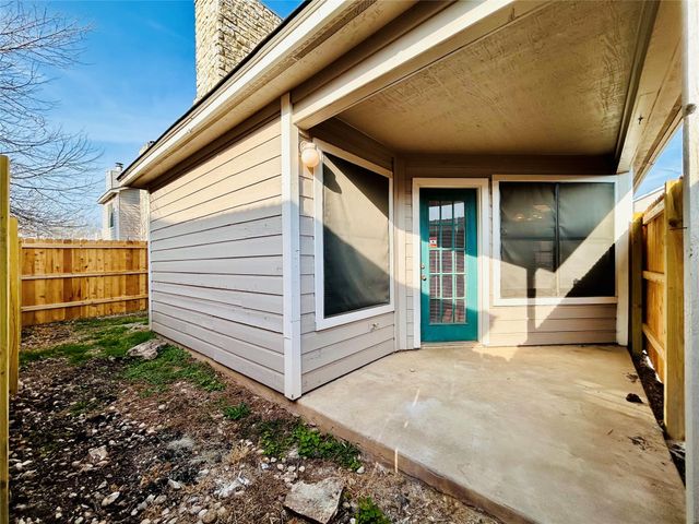 8905 Schick RD D, Austin, TX 78729