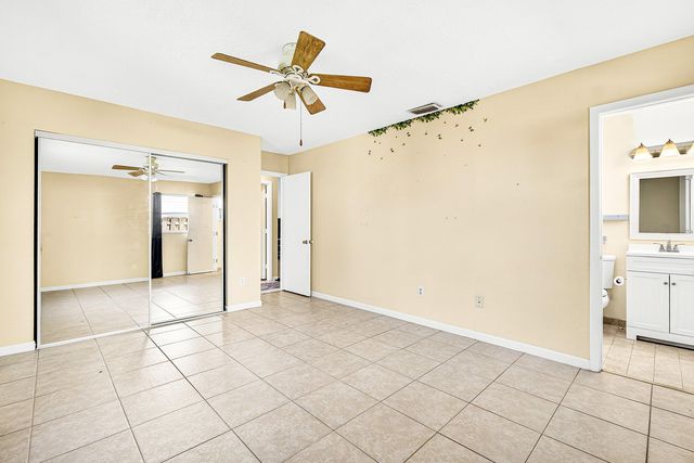7883 Blackwood Lane, Lake Worth, FL 33467