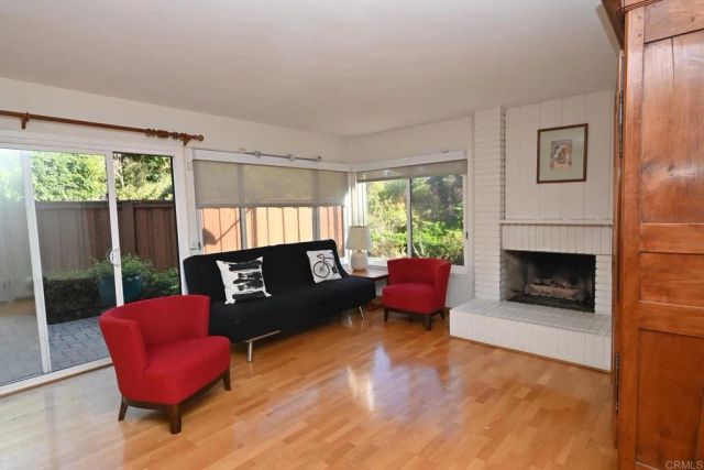1881 Caminito Velez, La Jolla, CA 92037