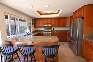 1881 Caminito Velez, La Jolla, CA 92037