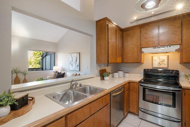 1473 Alma Loop, San Jose, CA 95125