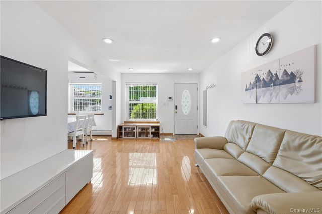 206-59 46th Avenue, Bayside, NY 11361