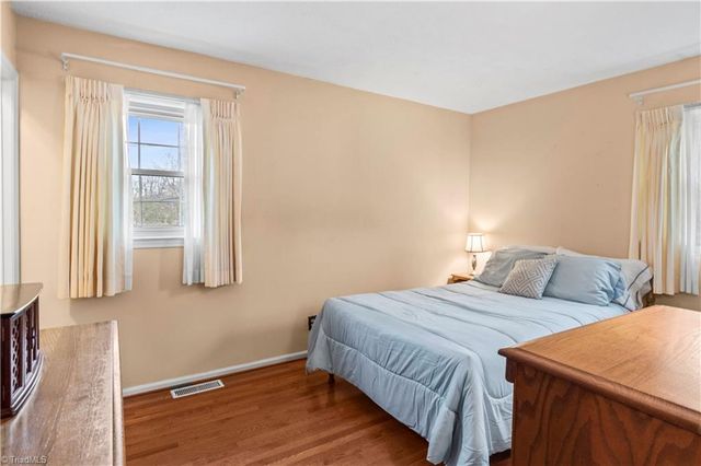 4030 Menfreya Court, Winston-salem, NC 27105