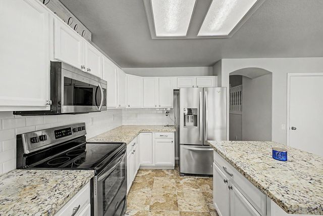 12926 W Cheery Lynn Road, Avondale, AZ 85392