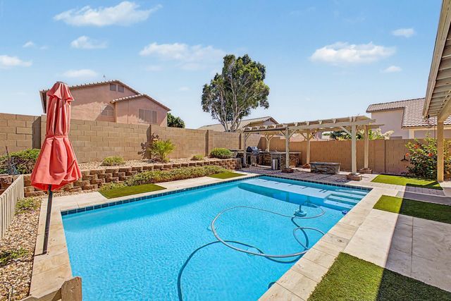 12926 W Cheery Lynn Road, Avondale, AZ 85392