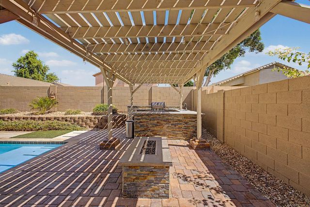 12926 W Cheery Lynn Road, Avondale, AZ 85392