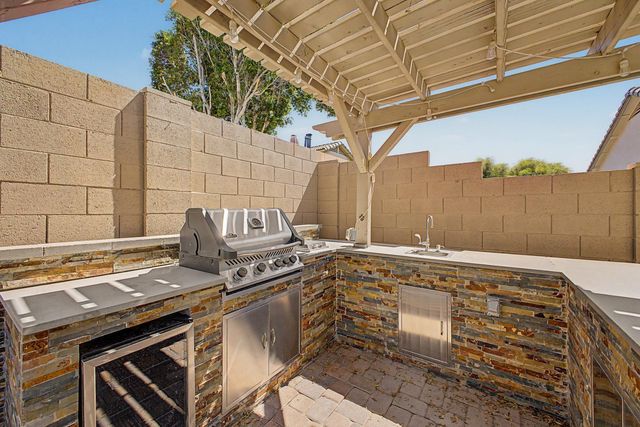 12926 W Cheery Lynn Road, Avondale, AZ 85392