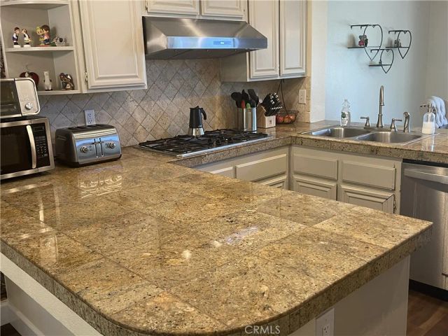 31 Calle Melinda, Rancho Santa Margarita, CA 92688