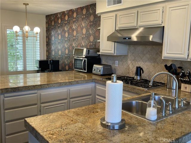 31 Calle Melinda, Rancho Santa Margarita, CA 92688