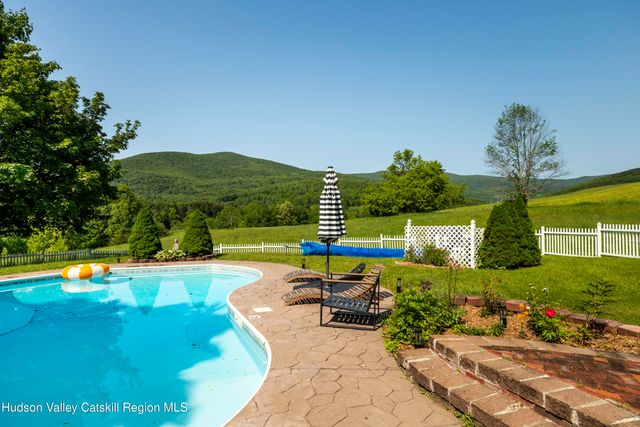 89 Cartwright Road, Prattsville, NY 12468