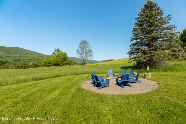 89 Cartwright Road, Prattsville, NY 12468