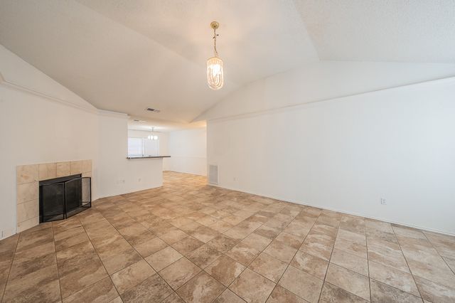 808 Blessing Creek Drive, Euless, TX 76039