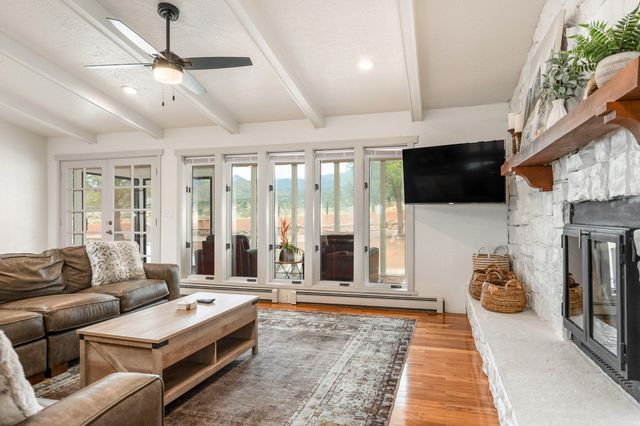 12519 ELENA Drive NE, Albuquerque, NM 87122