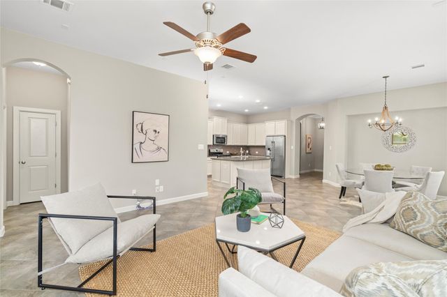 143 Castlegate Lane, Houston, TX 77065