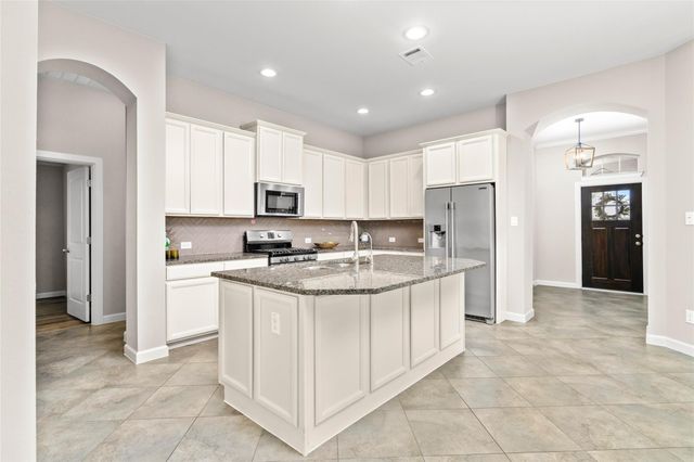 143 Castlegate Lane, Houston, TX 77065