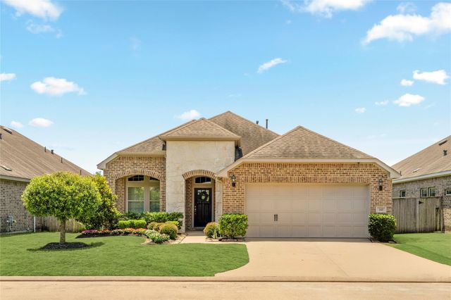 143 Castlegate Lane, Houston, TX 77065