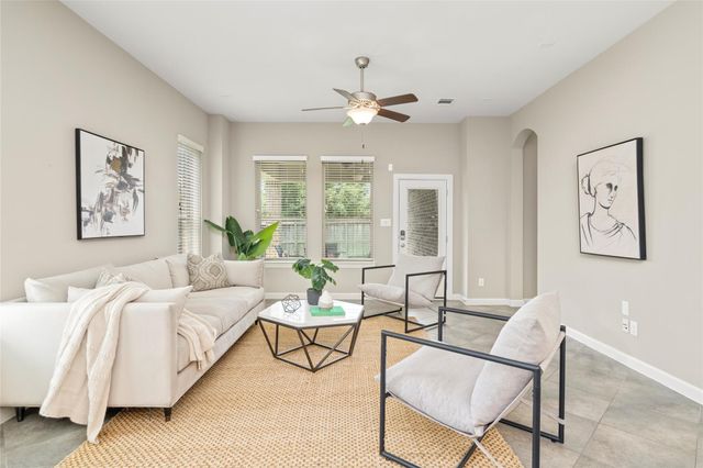 143 Castlegate Lane, Houston, TX 77065