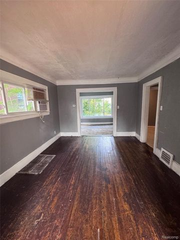 13139 Stoepel Street, Detroit, MI 48238