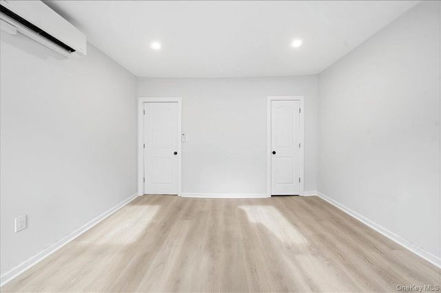 2257 Hampden Place, Bronx, NY 10468