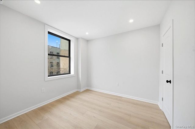 2257 Hampden Place, Bronx, NY 10468