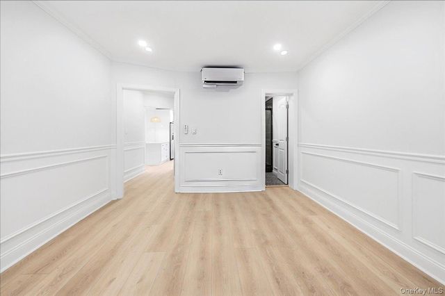 2257 Hampden Place, Bronx, NY 10468