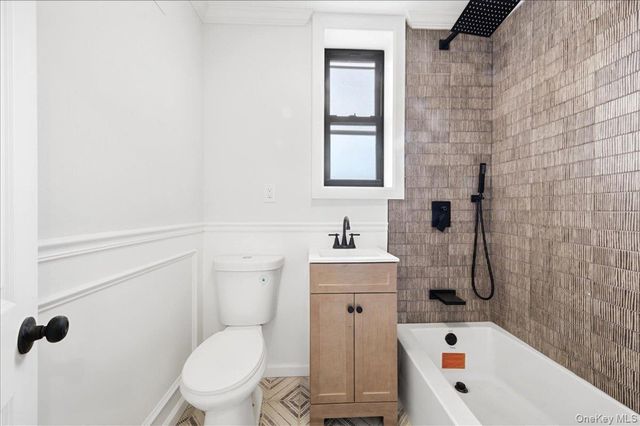 2257 Hampden Place, Bronx, NY 10468