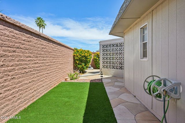 10306 W LOMA BLANCA Drive, Sun City, AZ 85351