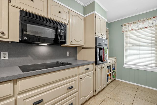 1038 S Old Robinson Road, Robinson, TX 76706