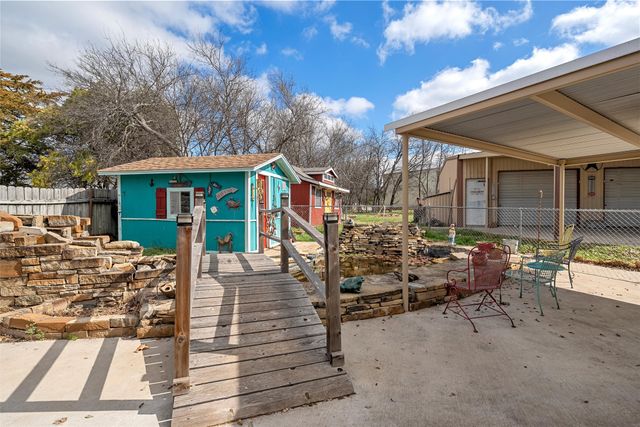 1038 S Old Robinson Road, Robinson, TX 76706