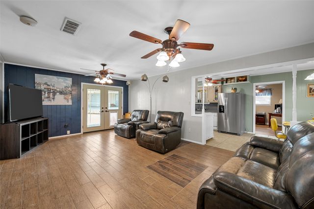 1038 S Old Robinson Road, Robinson, TX 76706