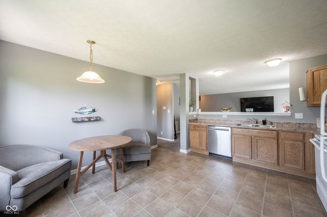 18653 Pilot Mills Drive, Noblesville, IN 46062