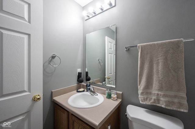 18653 Pilot Mills Drive, Noblesville, IN 46062