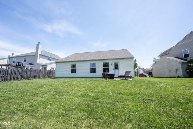 18653 Pilot Mills Drive, Noblesville, IN 46062