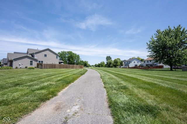 18653 Pilot Mills Drive, Noblesville, IN 46062
