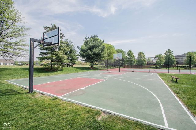18653 Pilot Mills Drive, Noblesville, IN 46062