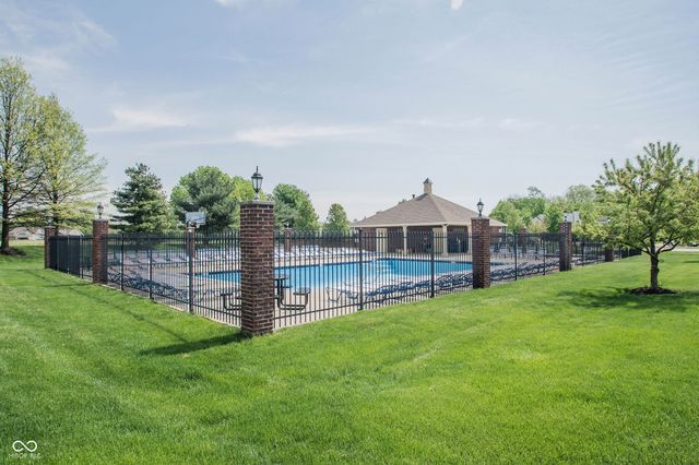 18653 Pilot Mills Drive, Noblesville, IN 46062