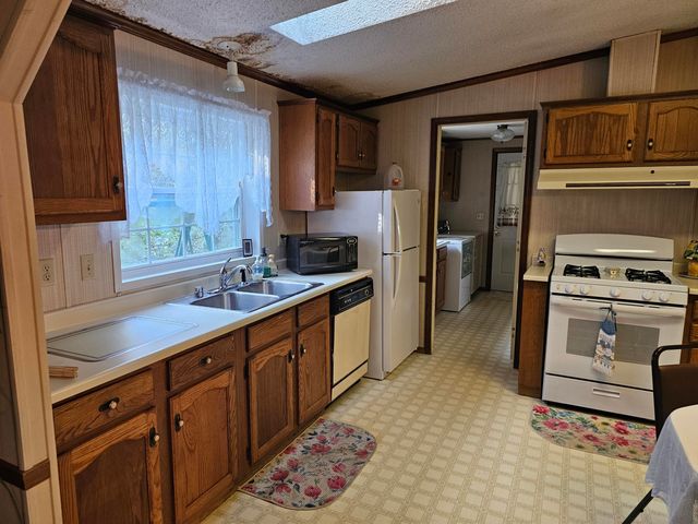 456 State Route 186, Saranac Lake, NY 12983