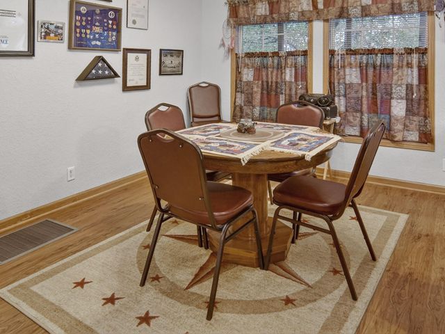 1170 Darrel Avenue, Glen Rose, TX 76043