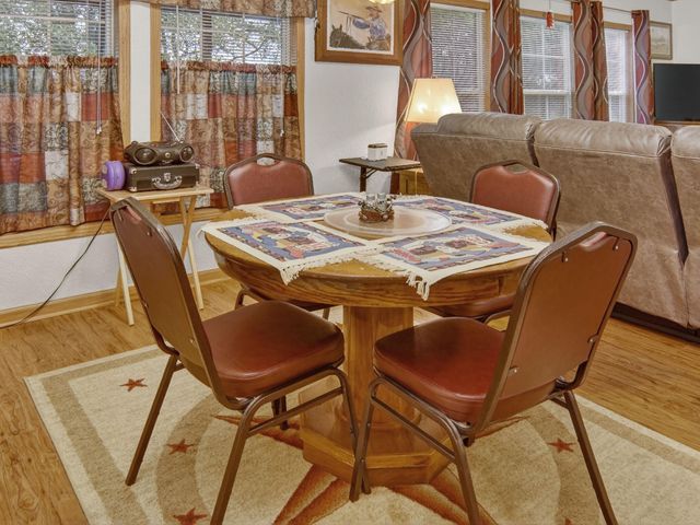 1170 Darrel Avenue, Glen Rose, TX 76043