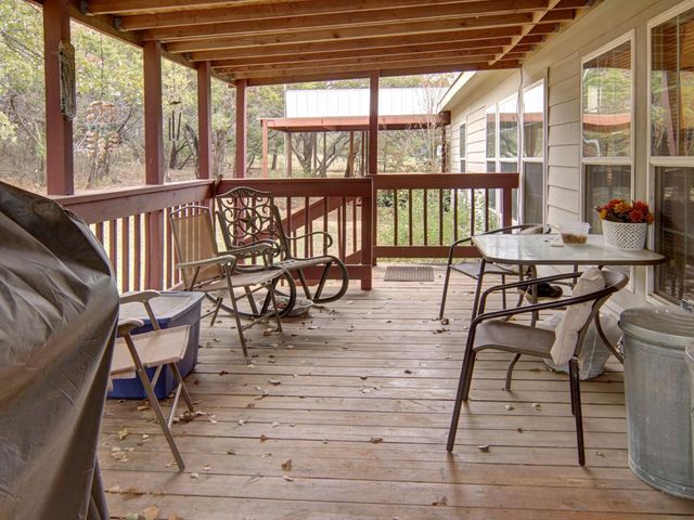 1170 Darrel Avenue, Glen Rose, TX 76043