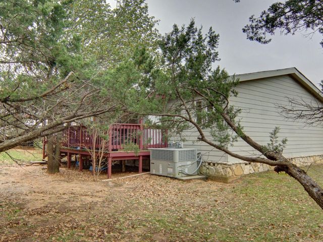 1170 Darrel Avenue, Glen Rose, TX 76043