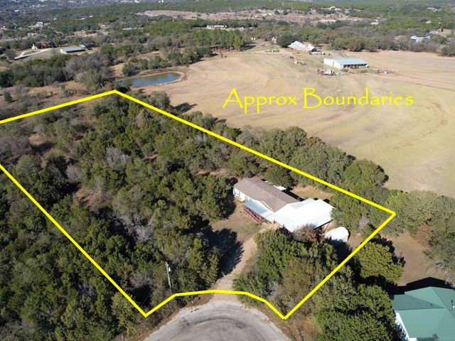 1170 Darrel Avenue, Glen Rose, TX 76043