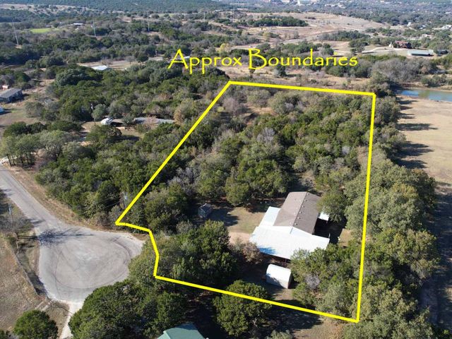 1170 Darrel Avenue, Glen Rose, TX 76043