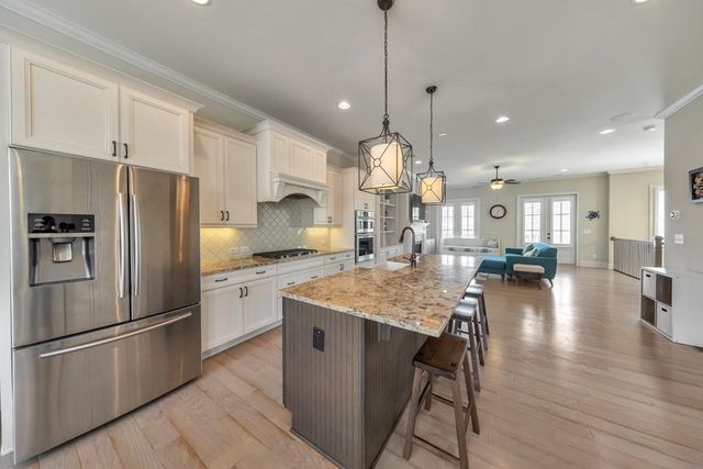 118 Harlow Circle, Roswell, GA 30076