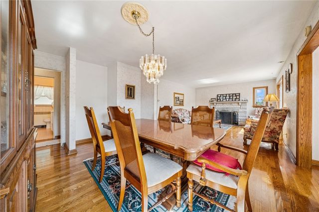 610 Cooper Rd, Monroeville, PA 15146