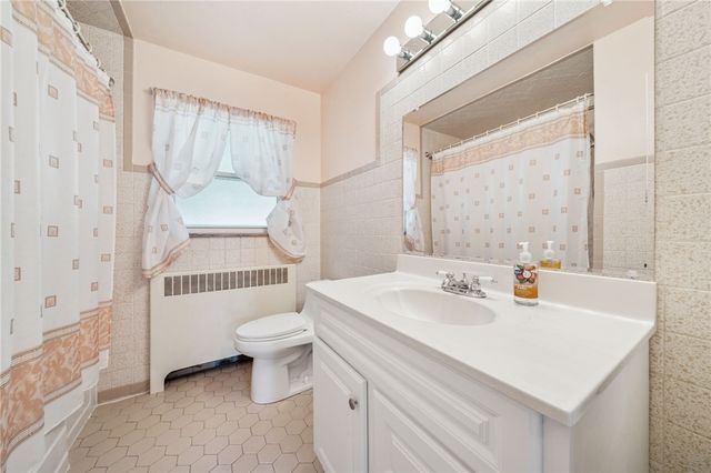 610 Cooper Rd, Monroeville, PA 15146