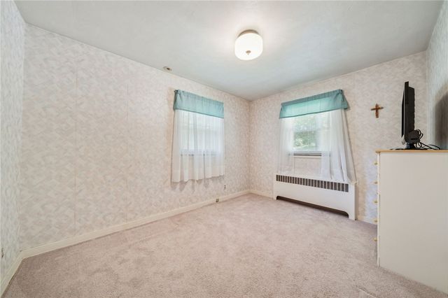 610 Cooper Rd, Monroeville, PA 15146