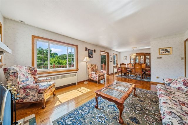 610 Cooper Rd, Monroeville, PA 15146