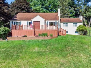 610 Cooper Rd, Monroeville, PA 15146